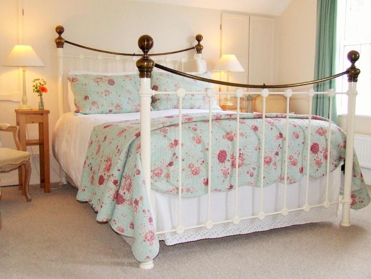 Lobhill Farmhouse Bed And Breakfast And Self Catering Accommodation Okehampton Extérieur photo