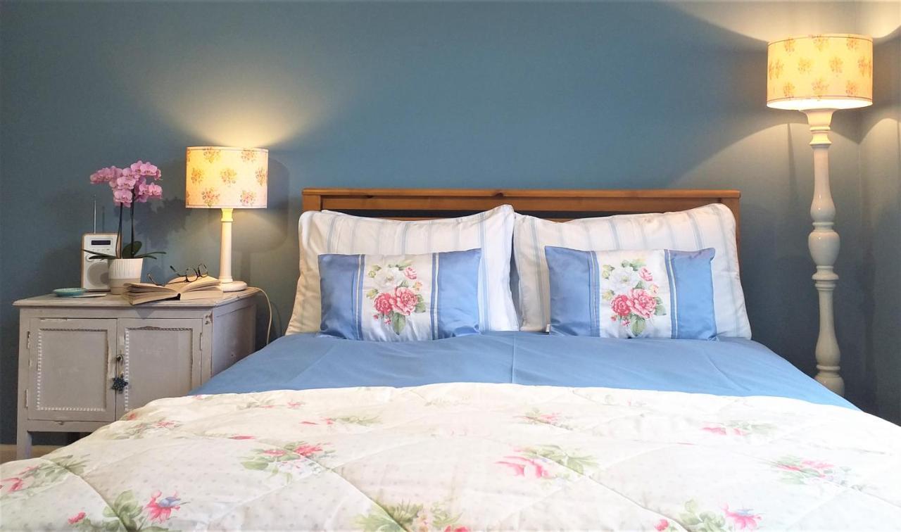 Lobhill Farmhouse Bed And Breakfast And Self Catering Accommodation Okehampton Extérieur photo