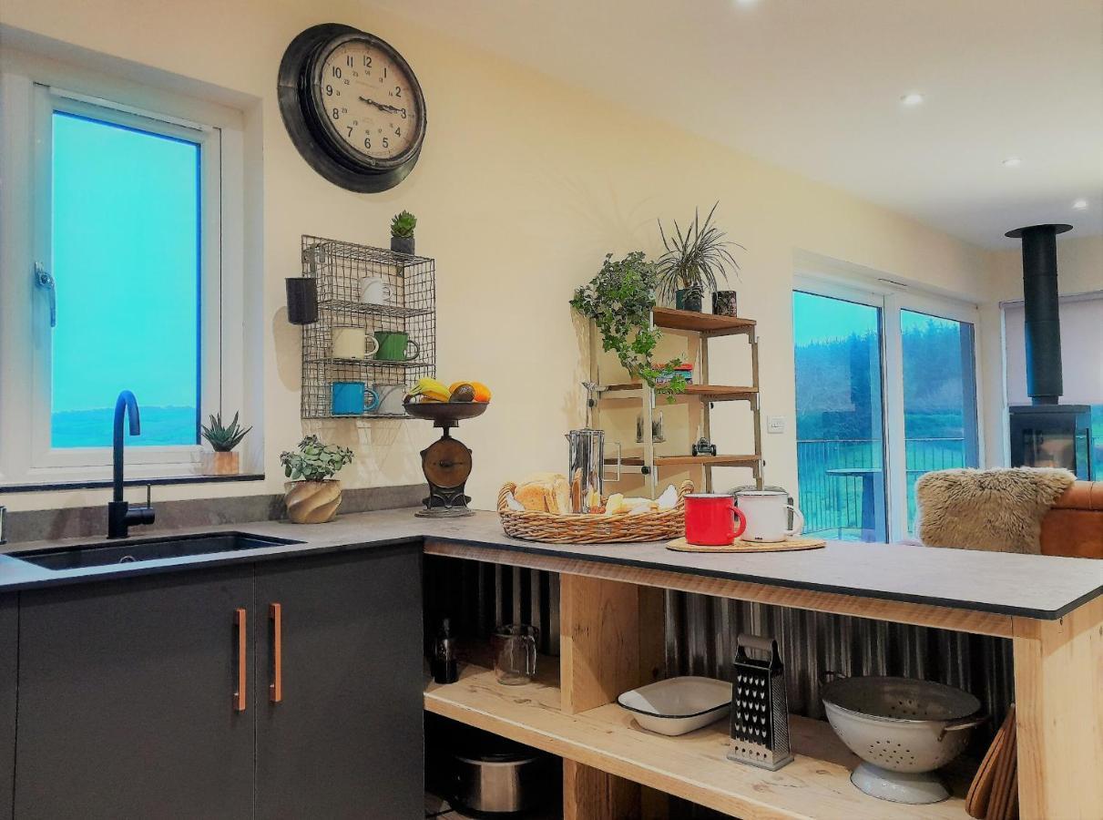 Lobhill Farmhouse Bed And Breakfast And Self Catering Accommodation Okehampton Extérieur photo