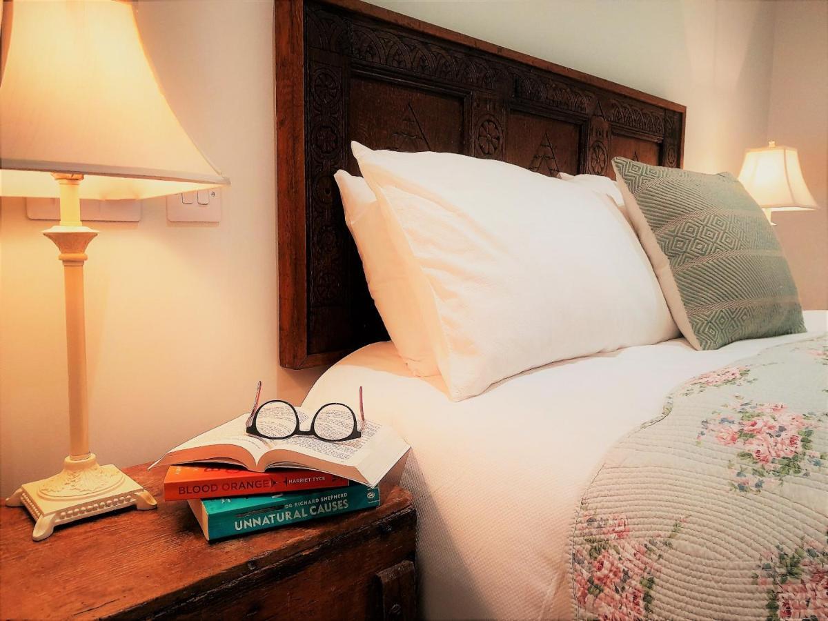 Lobhill Farmhouse Bed And Breakfast And Self Catering Accommodation Okehampton Extérieur photo