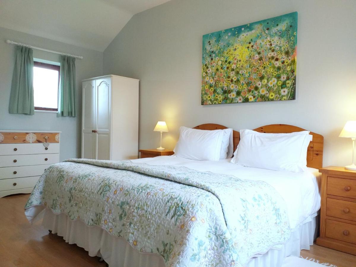 Lobhill Farmhouse Bed And Breakfast And Self Catering Accommodation Okehampton Extérieur photo