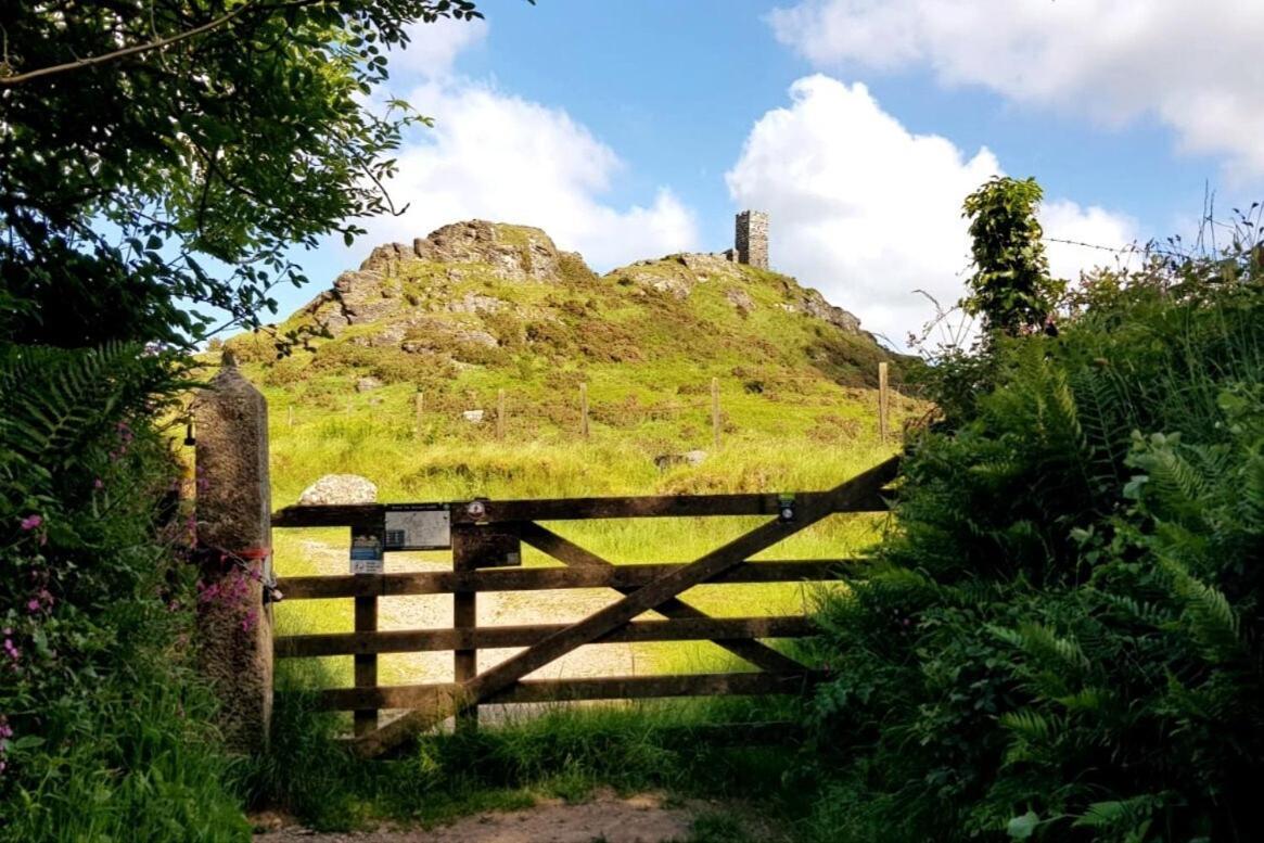 Lobhill Farmhouse Bed And Breakfast And Self Catering Accommodation Okehampton Chambre photo