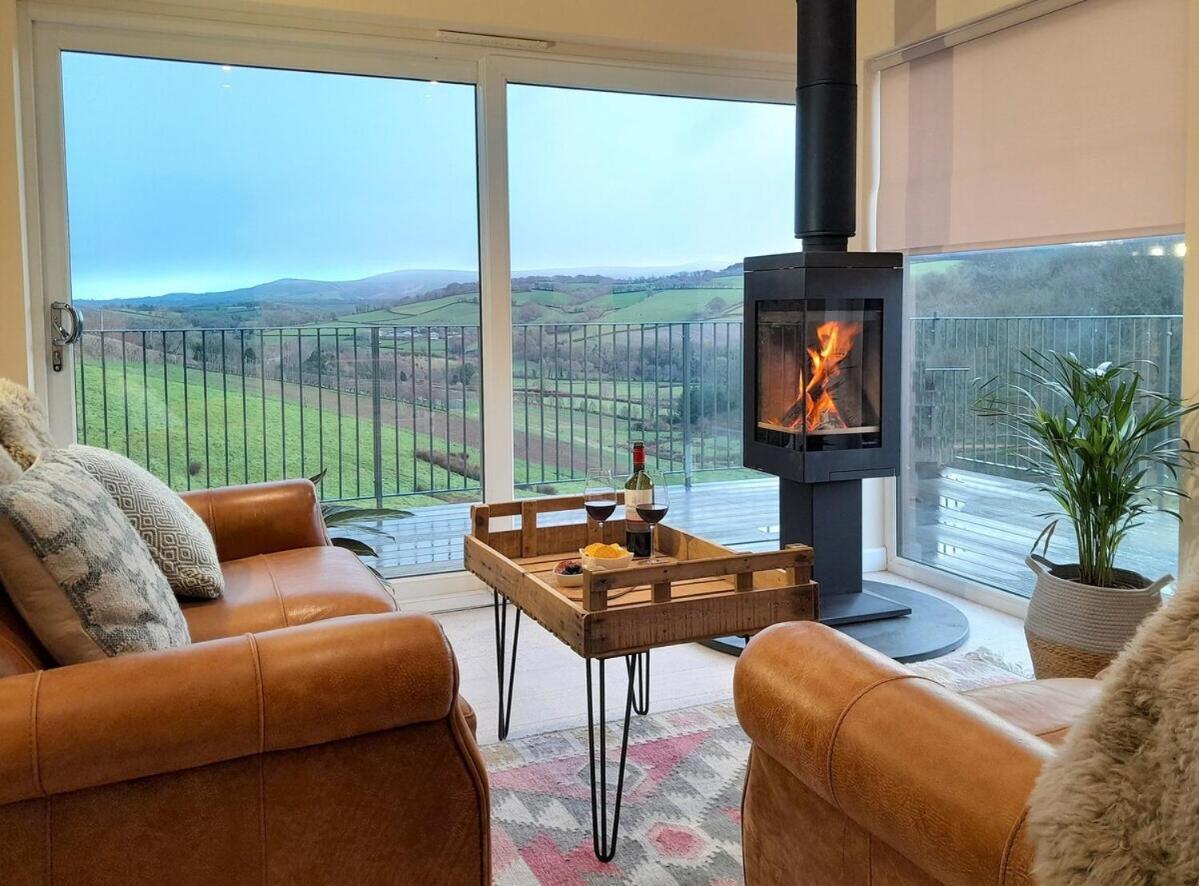 Lobhill Farmhouse Bed And Breakfast And Self Catering Accommodation Okehampton Chambre photo
